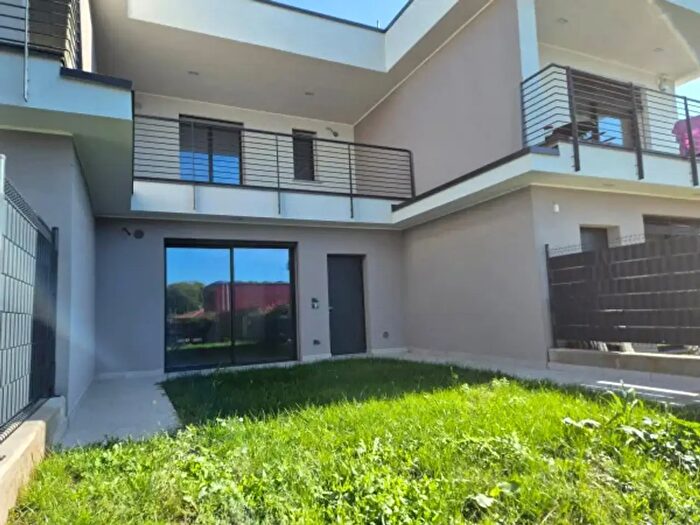 Casa trilocale in vendita in Via Mirabello, Appiano Gentile