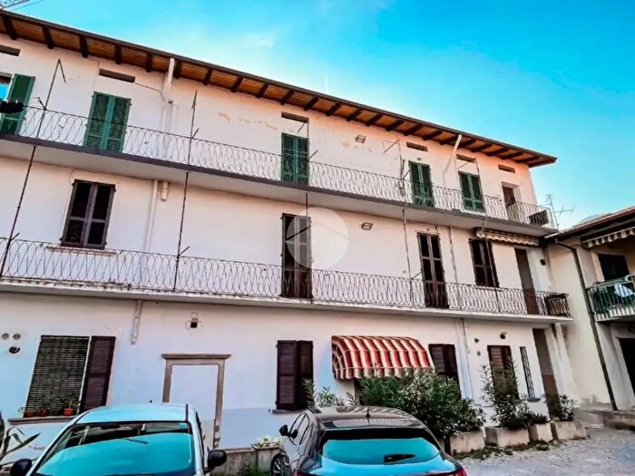 Appartamento trilocale in vendita in Via Cortezzano, Chiari