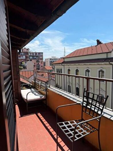 Casa bilocale in affitto in Via Martiri Oscuri, Rovereto, Milano