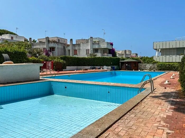 Appartamento trilocale in vendita in Via Mazzini, Santa Marinella