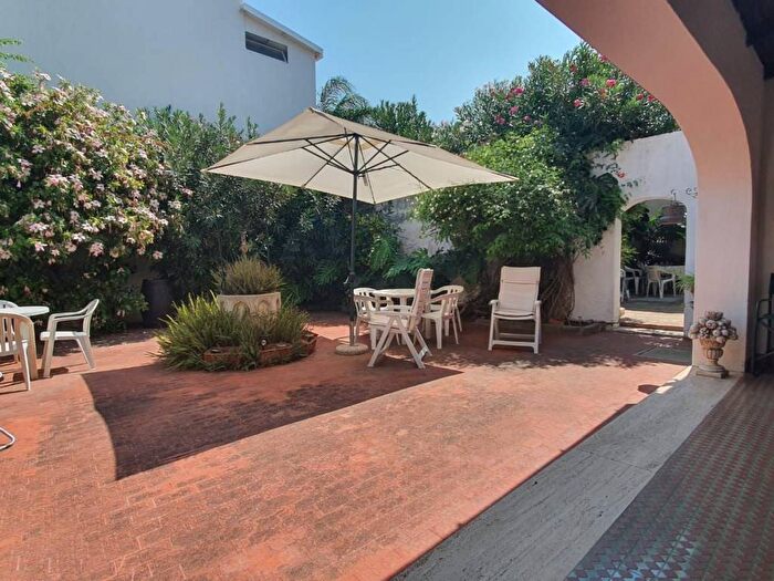 Casa con 6 locali in affitto in Vico Francia, Catona Villa San Giuseppe, Reggio Calabria