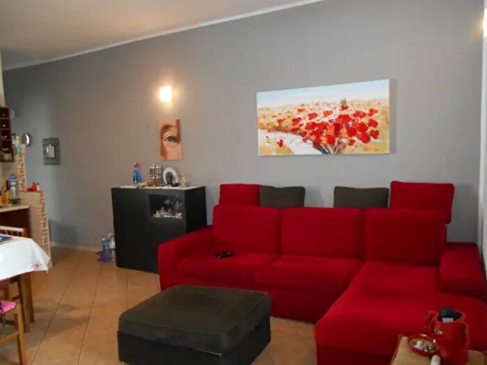 Appartamento trilocale in vendita in Via Wrzì f, Catania