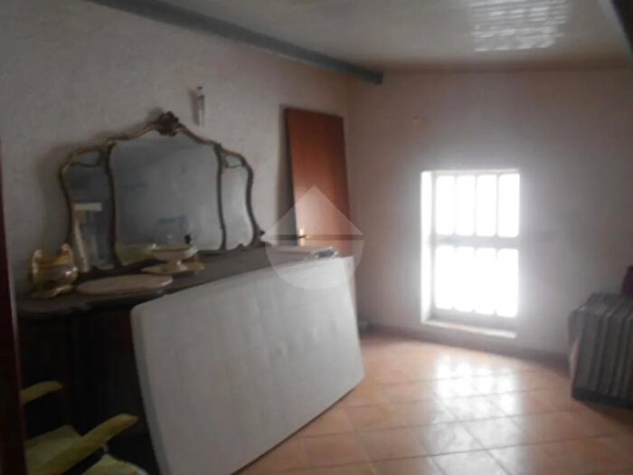 Casa con 9 locali in vendita in Castelvetrano