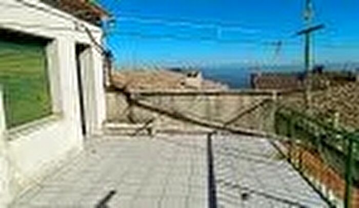 Casa con 7 locali in vendita in Palazzina Cielo Terra in Centro Cingoli, Cingoli