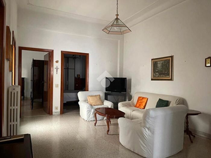 Appartamento trilocale in vendita in Grottaglie