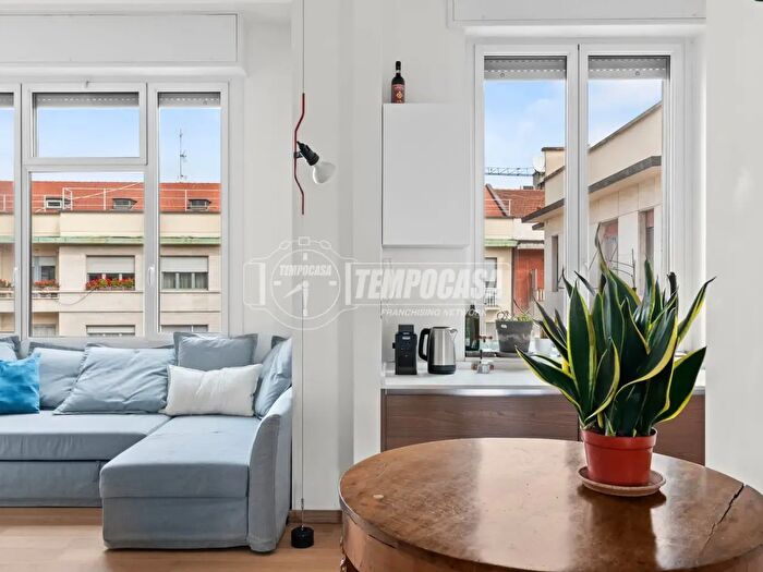 Appartamento bilocale in affitto in Via SantAntonio Maria Zaccaria, Milano