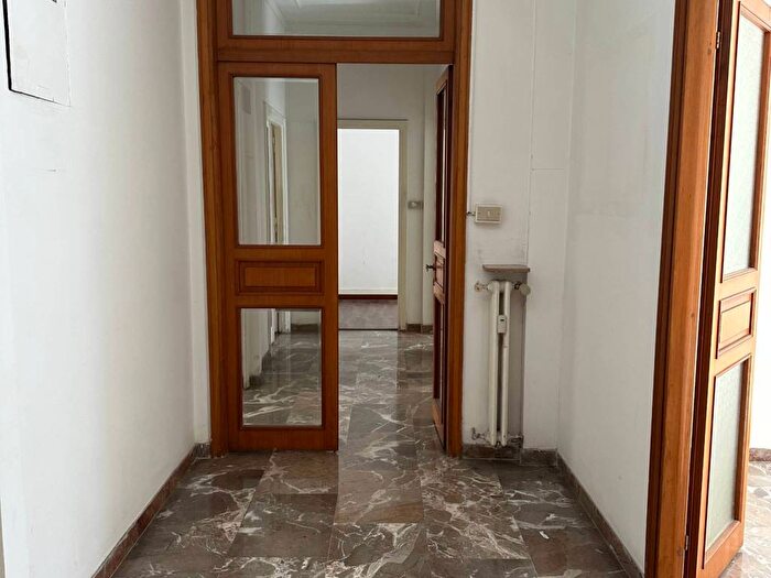 Appartamento con 5 locali in affitto in Via Antonio Baiamonti, Mazzini Delle Vittorie, Roma