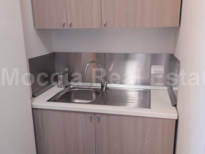 Appartamento bilocale in affitto in Viale Giulio Douhet, Reggia di Caserta, Caserta