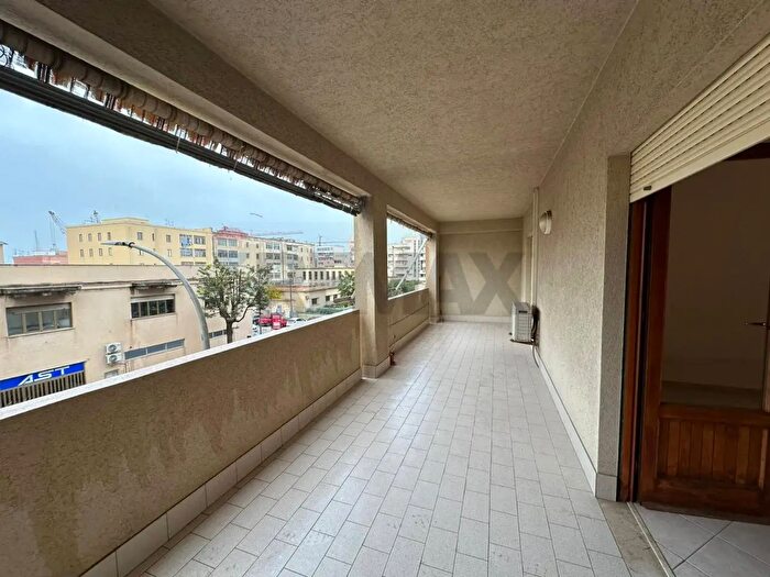 Appartamento trilocale in vendita in Via Virgilio, Trapani