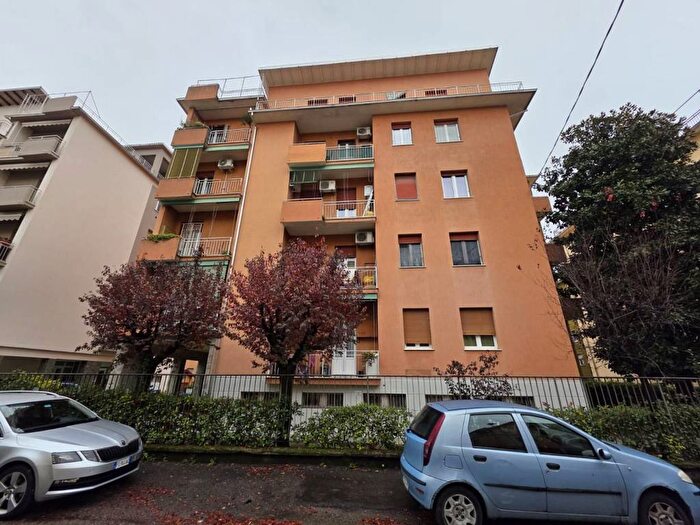 Appartamento trilocale in affitto in Via Luigi Mascherpa, Montanara Cinghio, Parma