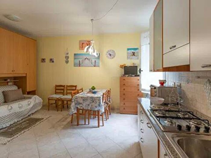 Casa monolocale in affitto in Via Giuseppe Parini, Lido degli Estensi, Comacchio