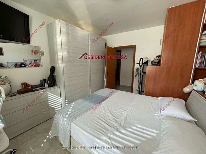 Appartamento con 6 locali in vendita in Carini