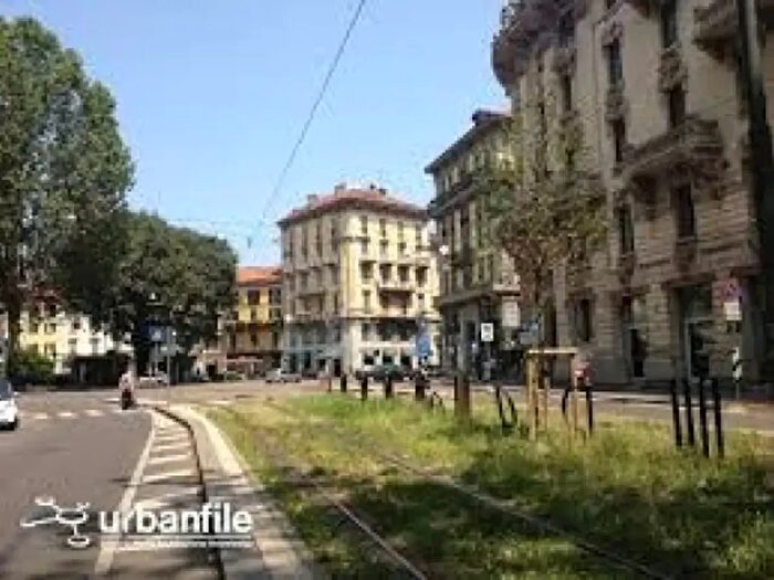 Appartamento trilocale in affitto in Viale Piave, Milano