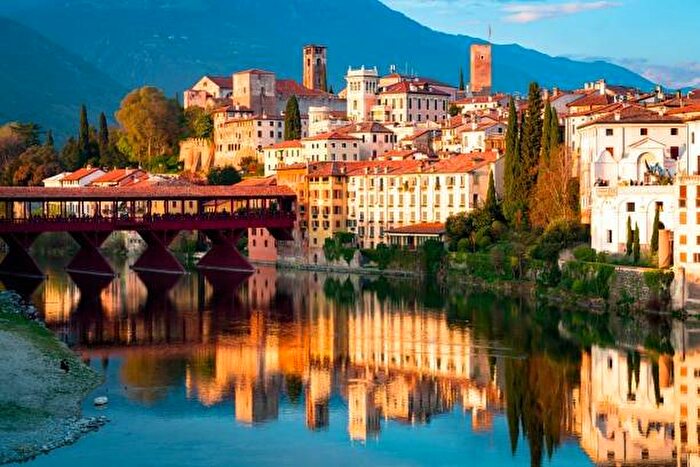 Appartamento trilocale in affitto in Piazza Libertà, Centro, Bassano del Grappa