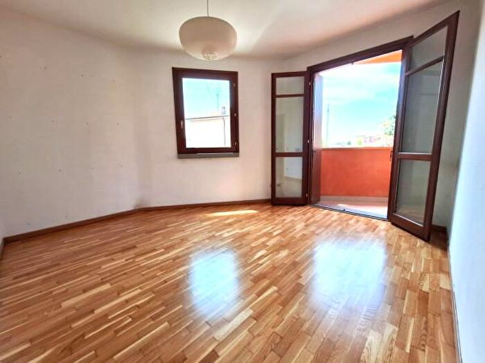 Appartamento trilocale in vendita in Via Fratelli Maccarini, Osio Sopra