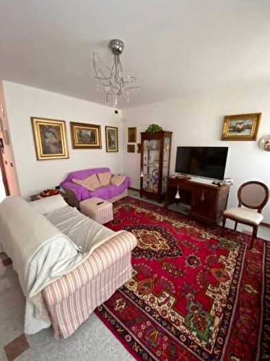 Casa con 6 locali in vendita in Riviera Roma, Adria