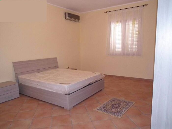 Appartamento trilocale in affitto in Via Pietro Mascagni, Città Giardino, Melilli