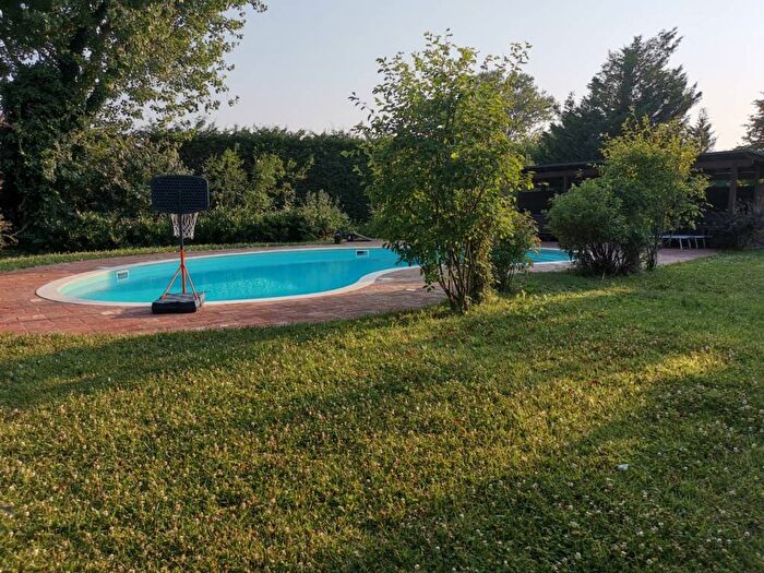 Casa con 5 locali in affitto in Via Seragnoli, San Vitale Roveri, Bologna