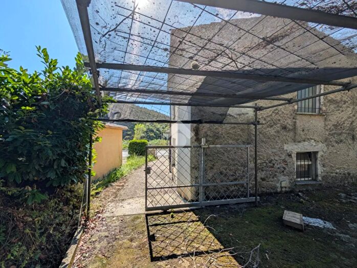 Casa trilocale in vendita in Via Lorenzo Gardella, Casarza Ligure