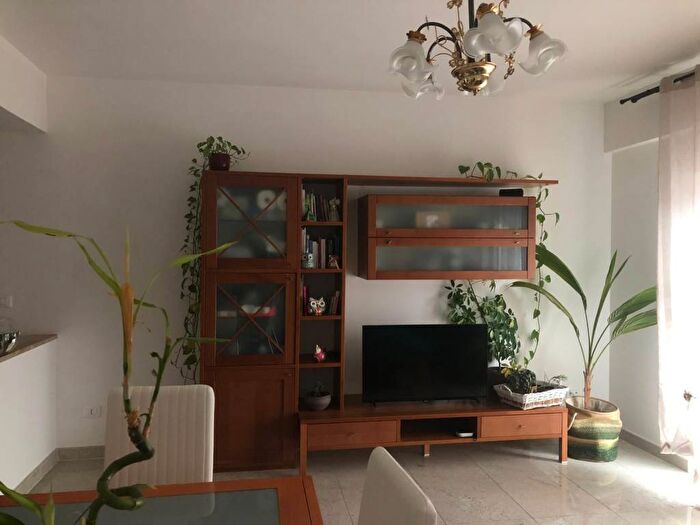Appartamento trilocale in affitto in Via Corradino d'Ascanio, Pettino Cansatessa, L'Aquila