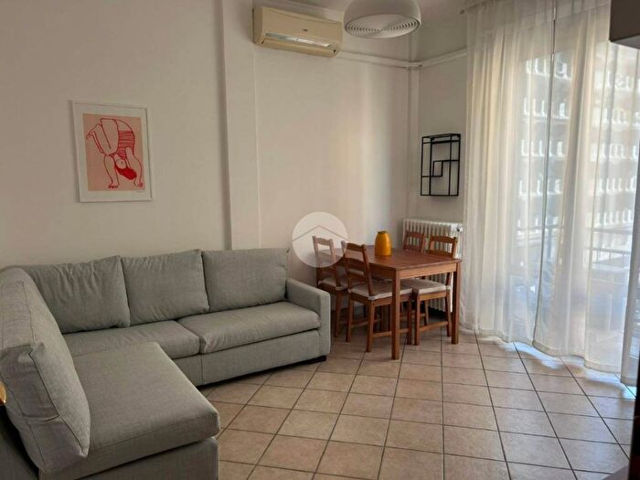 Appartamento bilocale in affitto in Via Vespri Siciliani, Giambellino, Milano