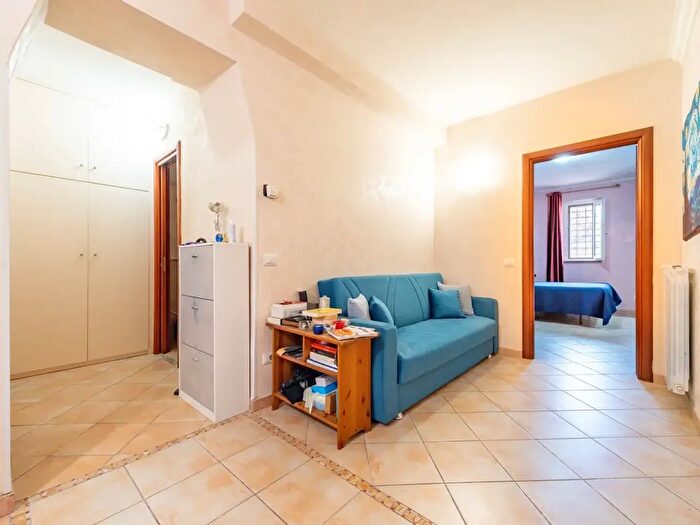 Appartamento bilocale in affitto in Via del Fosso di San Matteo, Roma