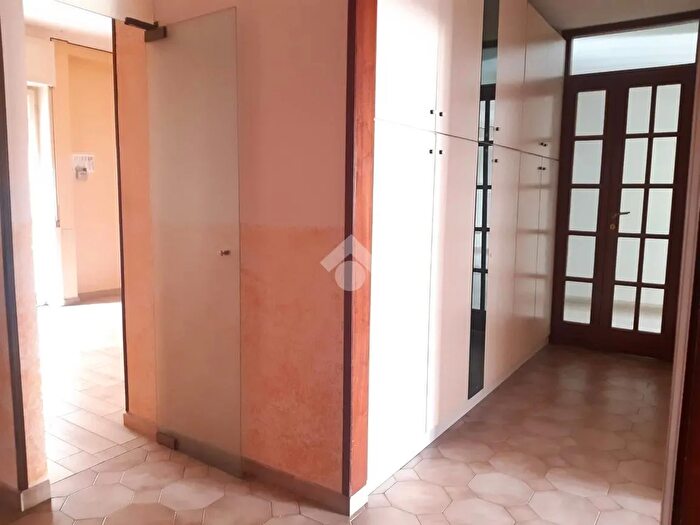 Appartamento con 5 locali in vendita in Via Fucilari, Nocera Inferiore