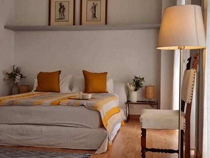 Appartamento bilocale in affitto in Via San Barnaba, Guastalla, Milano