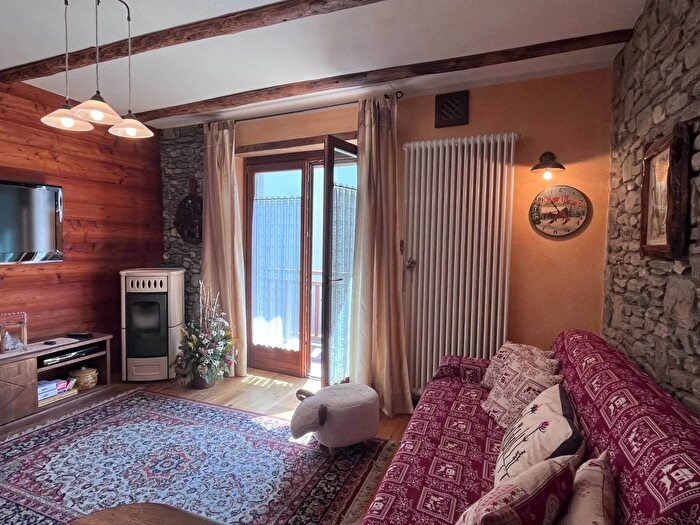 Appartamento trilocale in vendita in Frazione Jouvenceaux Sauze dOulx, Sauze DOulx