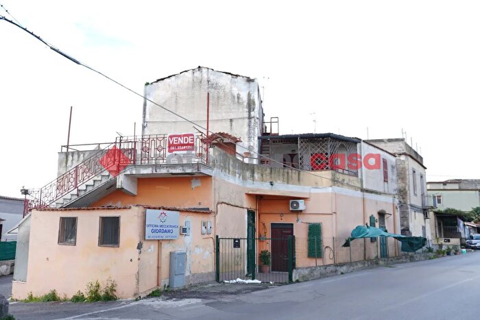 Appartamento trilocale in vendita in Via Domenico Catalano, Scafati