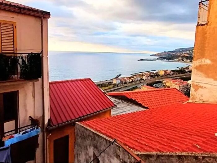 Appartamento con 5 locali in vendita in Via Rose, Cetraro