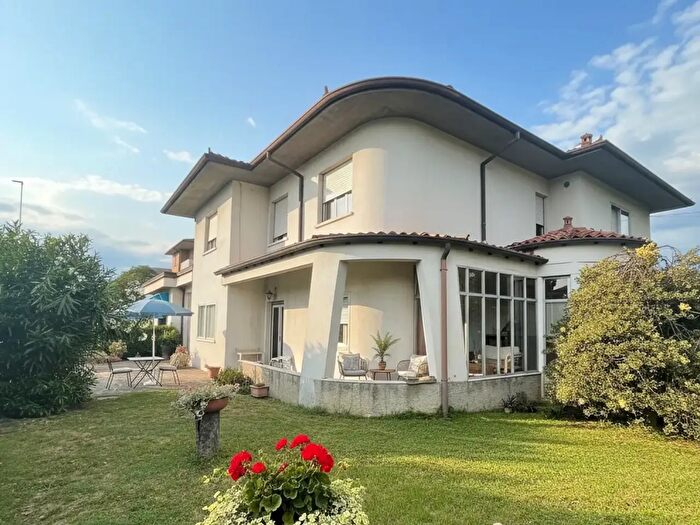 Appartamento quadrilocale in vendita in Viale Caduti del Lavoro, Castel Mella