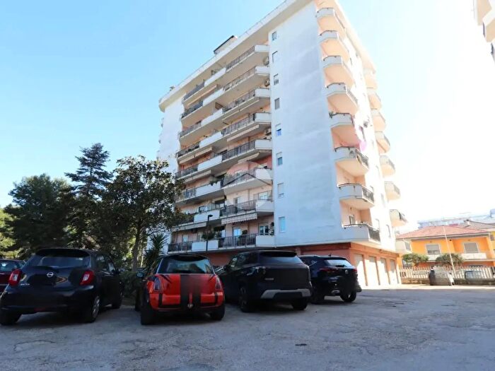 Appartamento trilocale in vendita in Via Torrente Piomba, Montesilvano