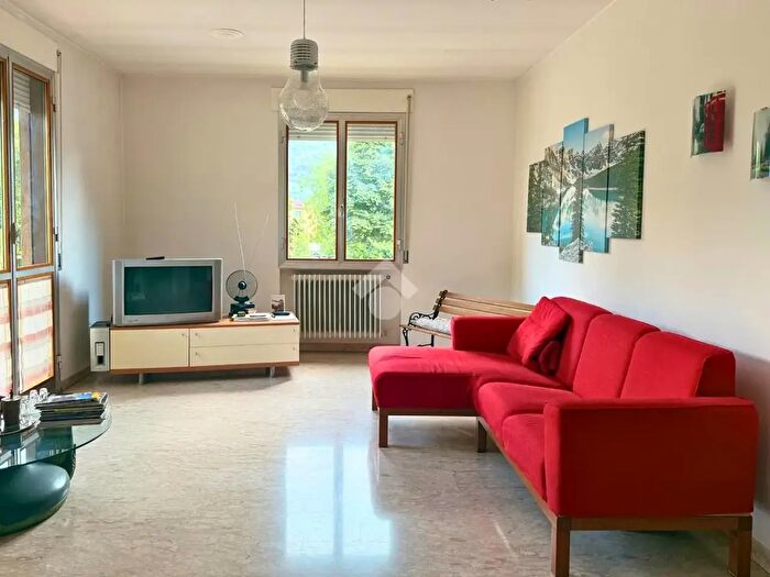 Appartamento trilocale in vendita in Via G Rizzieri, Piancogno