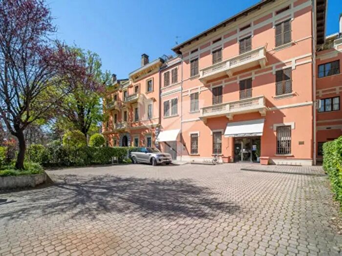 Appartamento quadrilocale in vendita in Parma