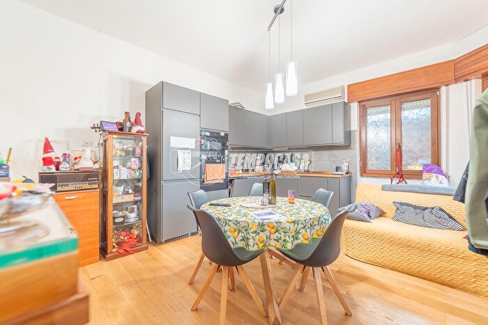 Casa con 5 locali in vendita in Via Anagnina, Roma