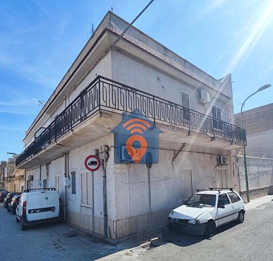 Appartamento con 6 locali in vendita in Via Bengasi Castelvetrano, Castelvetrano