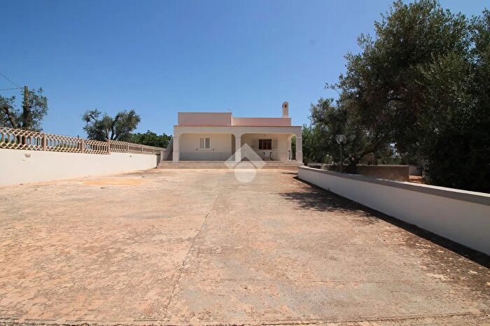 Casa bilocale in vendita in Ostuni