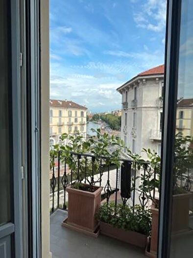 Appartamento trilocale in affitto in Via Scoglio di Quarto, Ascanio Sforza, Milano