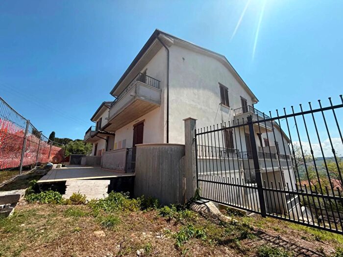 Appartamento quadrilocale in vendita in Indirizzo Via Frazione Montecanepino, Potenza Picena