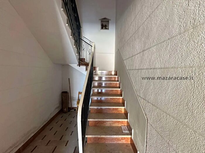 Appartamento con 5 locali in vendita in Mazara Del Vallo