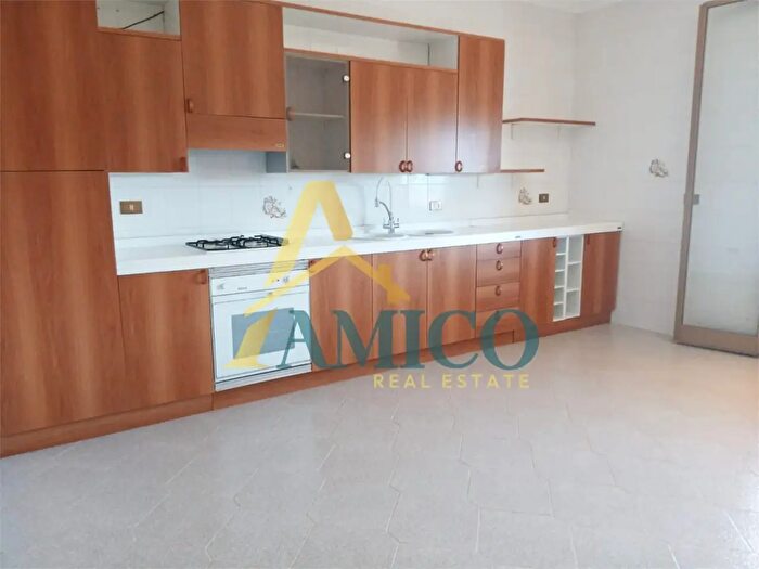 Appartamento quadrilocale in affitto in Strada Comunale Cotogni Snc, Bagheria
