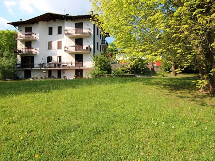 Appartamento monolocale in vendita in Via Piano delle Noci Snc, Alta Valle Intelvi