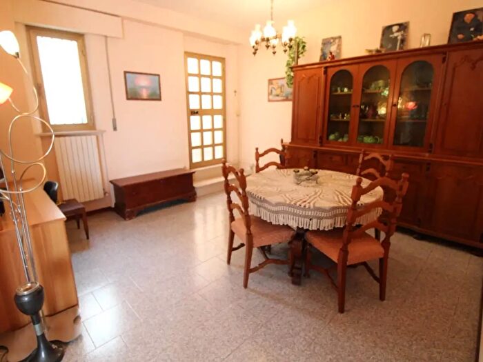 Casa quadrilocale in vendita in Via Borgo da Monte, Monteprandone