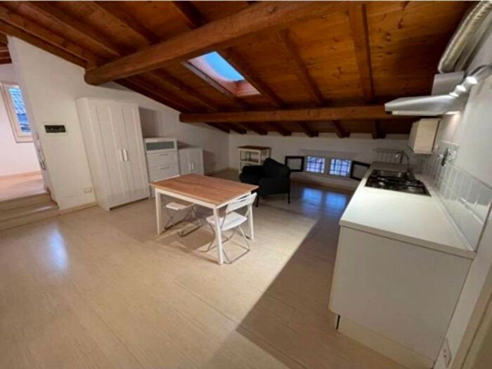 Casa bilocale in affitto in Via Santo Stefano, Santo Stefano, Bologna