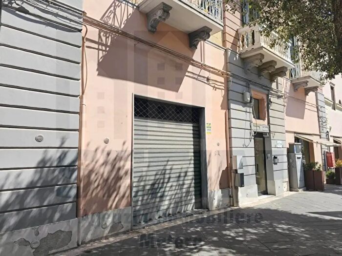 Casa quadrilocale in vendita in Via Annunziatella, Matera
