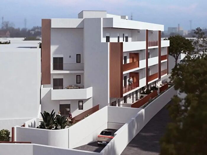 Appartamento trilocale in vendita in Via Calatafimi, Modugno