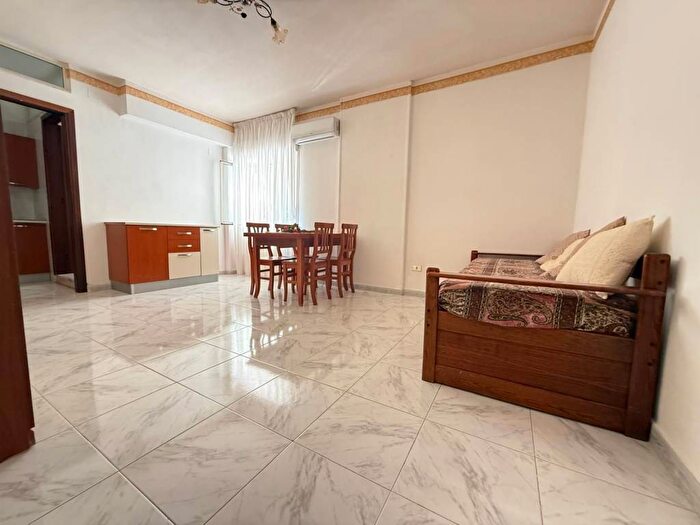 Appartamento bilocale in affitto in Piazza Giuseppe Ungaretti, Parco degli Aranci, Caserta