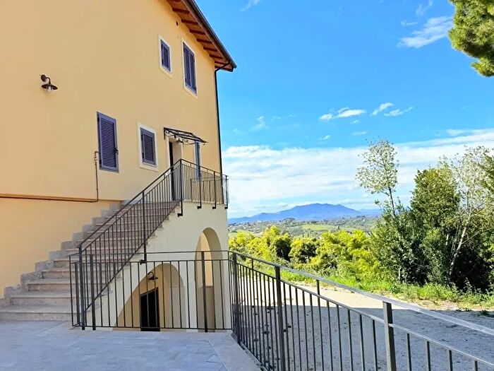 Appartamento trilocale in vendita in Viale Verdi, Cantalupo In Sabina