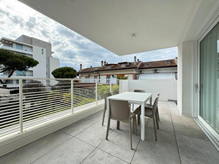 Appartamento trilocale in affitto in Via Vincenzo Monti, Jesolo